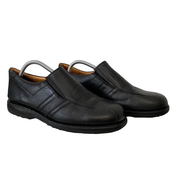 Men’s Clarks Leather Travel Soft Casual Slip On Loafers...